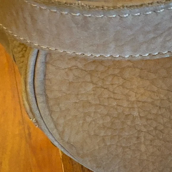 Coach 4944 Pebbled Leather Sling Backpack Taupe, Brass Hardware, Vintage 1990s - Picture 13 of 16